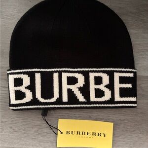 Burberry Monochrome Logo Beanie